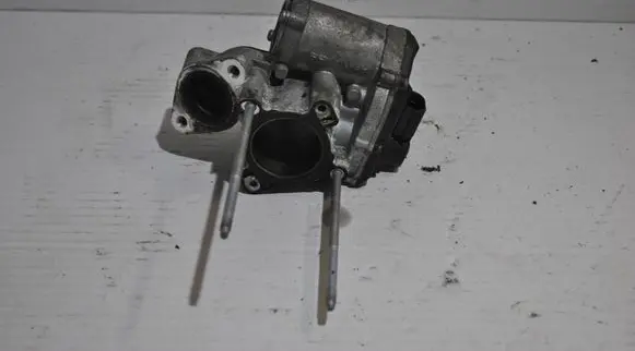 Nissan X-Trail T31 EGR valve 8200797706 1820032701