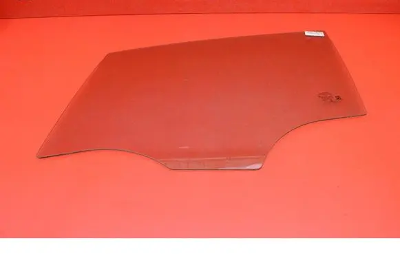 Jeep Renegade Front door window glass four-door
