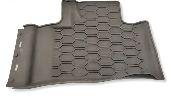 Dodge Durango Second row seat mat 82215578 44321 8221557844321