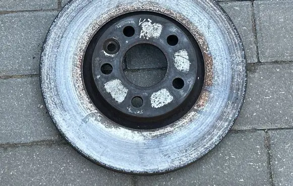 Volvo V70 Front brake disc