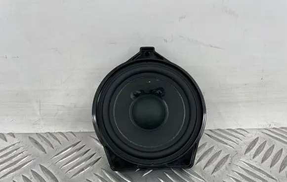 Mercedes-Benz C W205 Front door speaker A2058200402