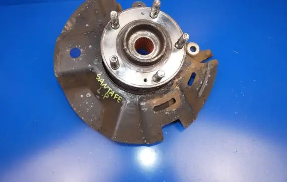 Hyundai Grand Santa Fe NC Front wheel hub