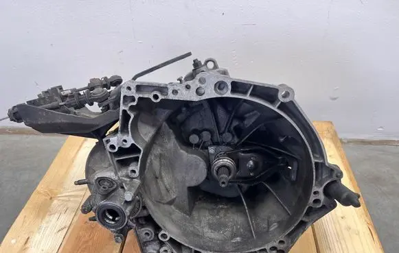 Citroen C5 Manual 6 speed gearbox 20DM65