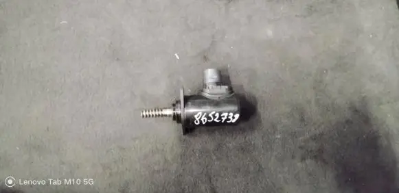 BMW 5 G30 G31 G38 Valve oil control 8652738
