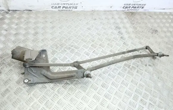 Renault Megane I Front wiper linkage and motor