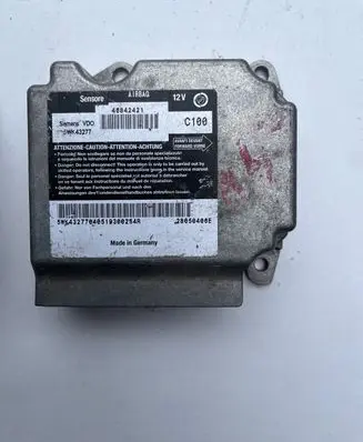 Alfa Romeo 147 Airbag control unit/module 46842421 5WK43277 280504065