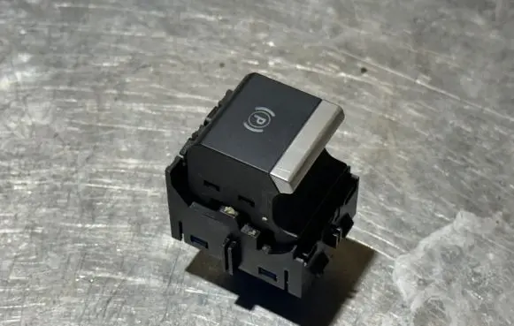 Citroen C4 III e-C4 Hand parking brake switch 9813146377