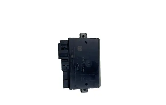 Volkswagen PASSAT B8 Other control units/modules 5Q0907383N