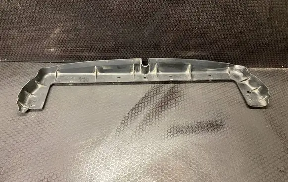 Mitsubishi Colt Front bumper mounting bracket MN152085