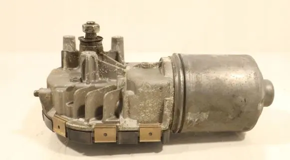 Volkswagen Golf V Wiper motor 1K1955119C