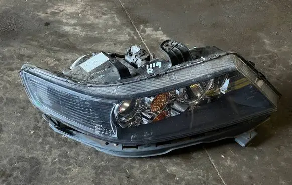 Headlight/headlamp