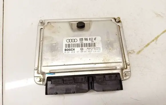 Audi A4 S4 B5 8D Engine control unit/module 038906012af 028101197