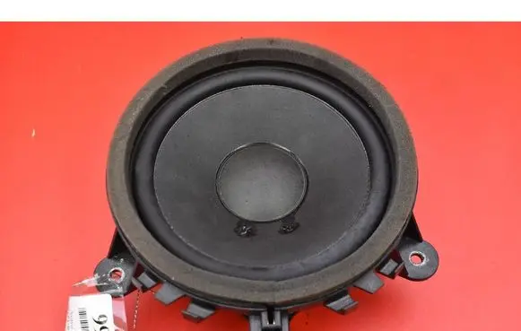 Volvo S40 Subwoofer speaker 30657445