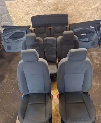 Ford Grand C-MAX Seat set 
