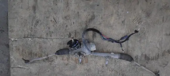 Peugeot 208 Steering rack 6820000190