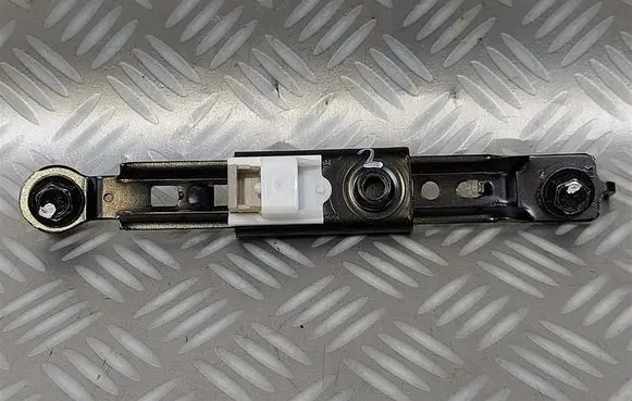 KIA Ceed Seat belt height adjuster 