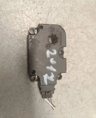 Audi A4 S4 B9 Air flap motor/actuator 2015112645 ZBAT0081D01