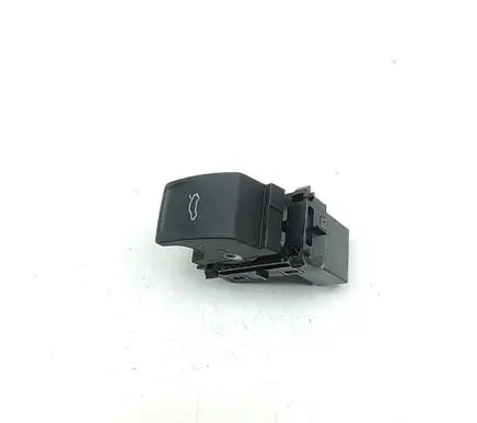 Volkswagen PASSAT B8 Tailgate/boot open switch button 3G0959831