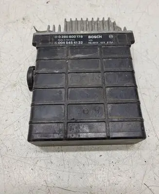 Mercedes-Benz E W124 Engine control unit/module 0280800178