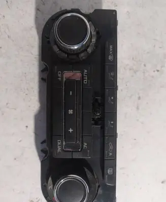 Skoda Octavia Mk2 (1Z) Climate control unit 3T0907044AR 5HB00974944