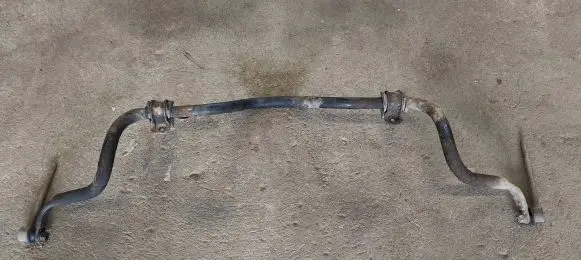 Toyota Avensis Verso Front anti-roll bar/sway bar