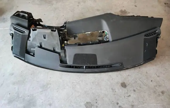 Lexus UX Dashboard