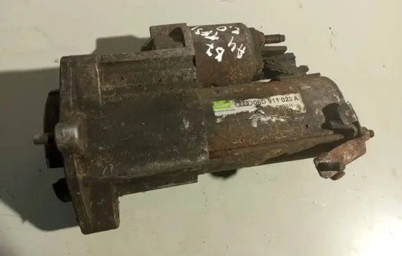 Audi A4 S4 B7 8E 8H Starter motor 06D911023A D6GS19