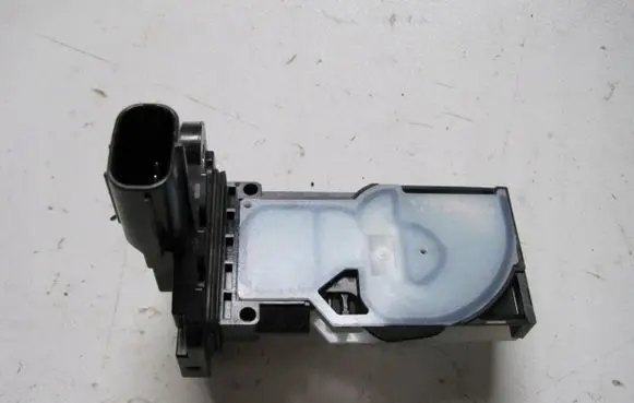 Toyota Yaris Mass air flow meter 22204F2010