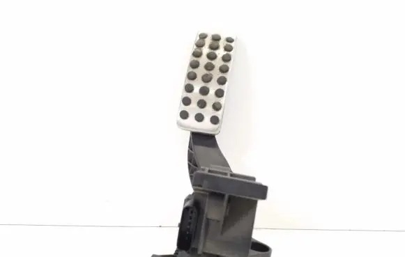 Mercedes-Benz GLA W156 Accelerator throttle pedal