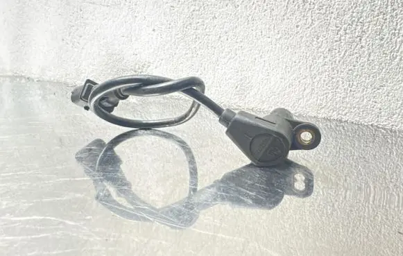 Opel Zafira A Crankshaft position sensor 90520856