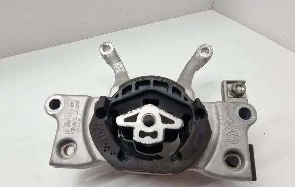 BMW X3 G01 Gearbox mount 6862577