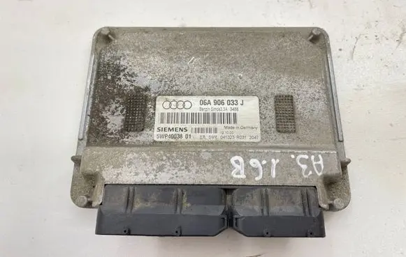 Audi A3 S3 8L Engine control unit/module 06A906033J