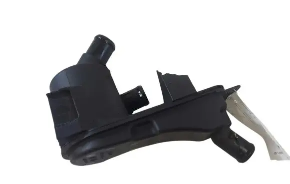 Ford Connect Oil breather separator 6G9Q6A785AB
