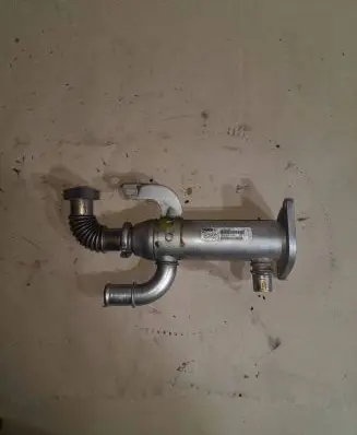 Ford Galaxy EGR valve cooler 9645689780 875816W