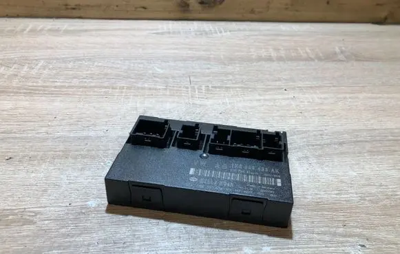 Volkswagen Golf V Comfort/convenience module 1K0959433AK