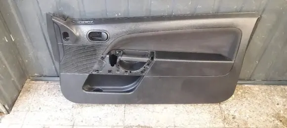 Ford Fiesta Front door card panel trim