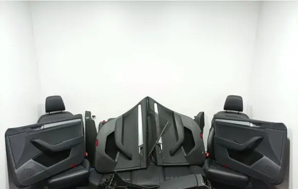 Seat set