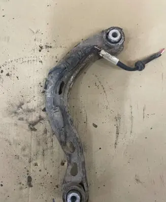 Audi A6 S6 C6 4F Rear control arm