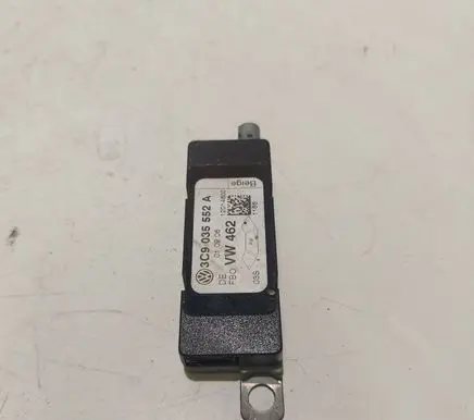Volkswagen PASSAT B6 Antenna control unit 3C9035552A 12014600
