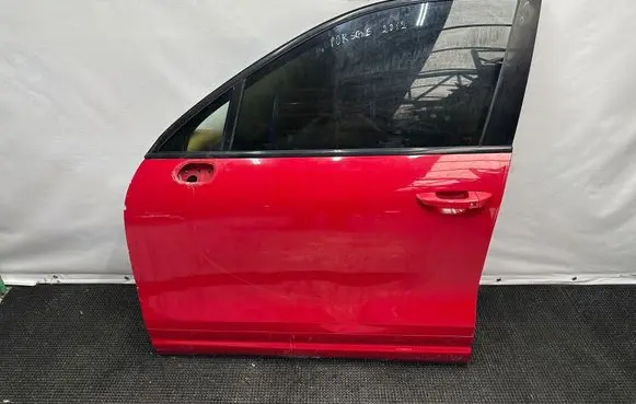 Porsche Cayenne (92A) Front door