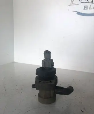 Mercedes-Benz CLK A208 C208 Turbo solenoid valve 0004701993