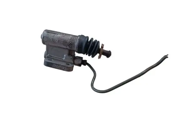 Honda Accord Clutch slave cylinder 