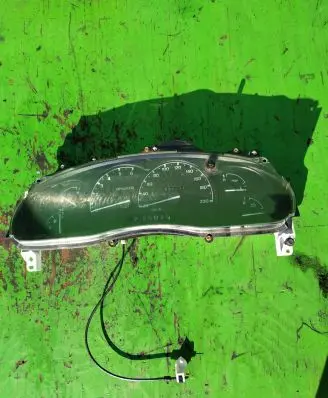Ford Explorer Speedometer (instrument cluster)