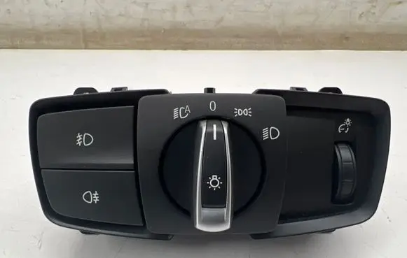 BMW 1 F20 F21 Light switch 6847512