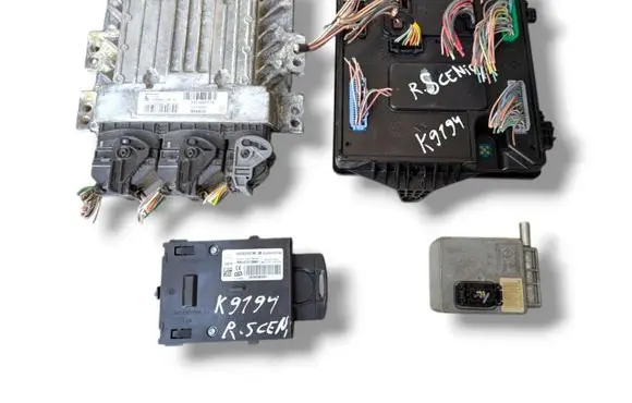 Engine ECU kit and lock set