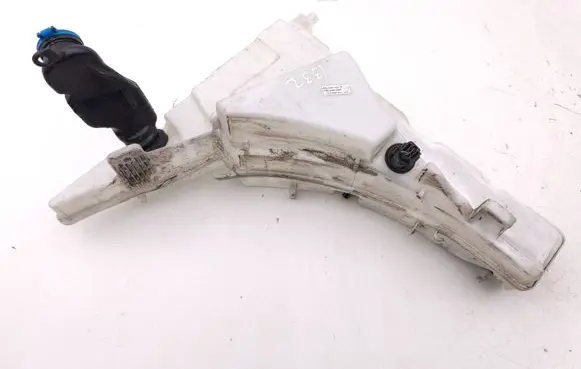 Audi A6 S6 C8 4K Windshield washer fluid reservoir/tank 4k0955451f