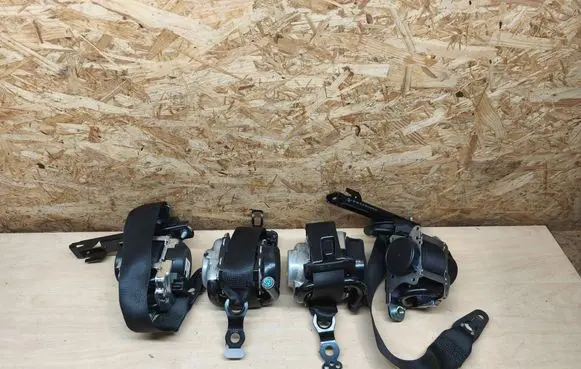 Mercedes-Benz GLC X253 C253 Set of seat belts A2058600285 A2538601200