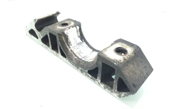 Volkswagen Touareg I Sway bar bush bracket, front 7L0411063B