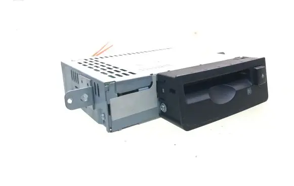 Volvo XC90 CD/DVD changer 306575521 40189103