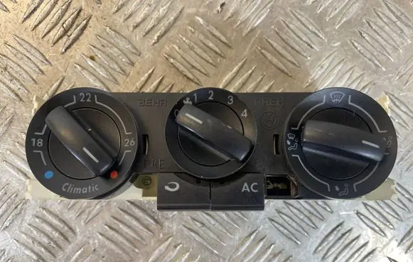 Volkswagen Polo IV 9N3 Climate control unit 6Q0820045G 901511880006 G7486